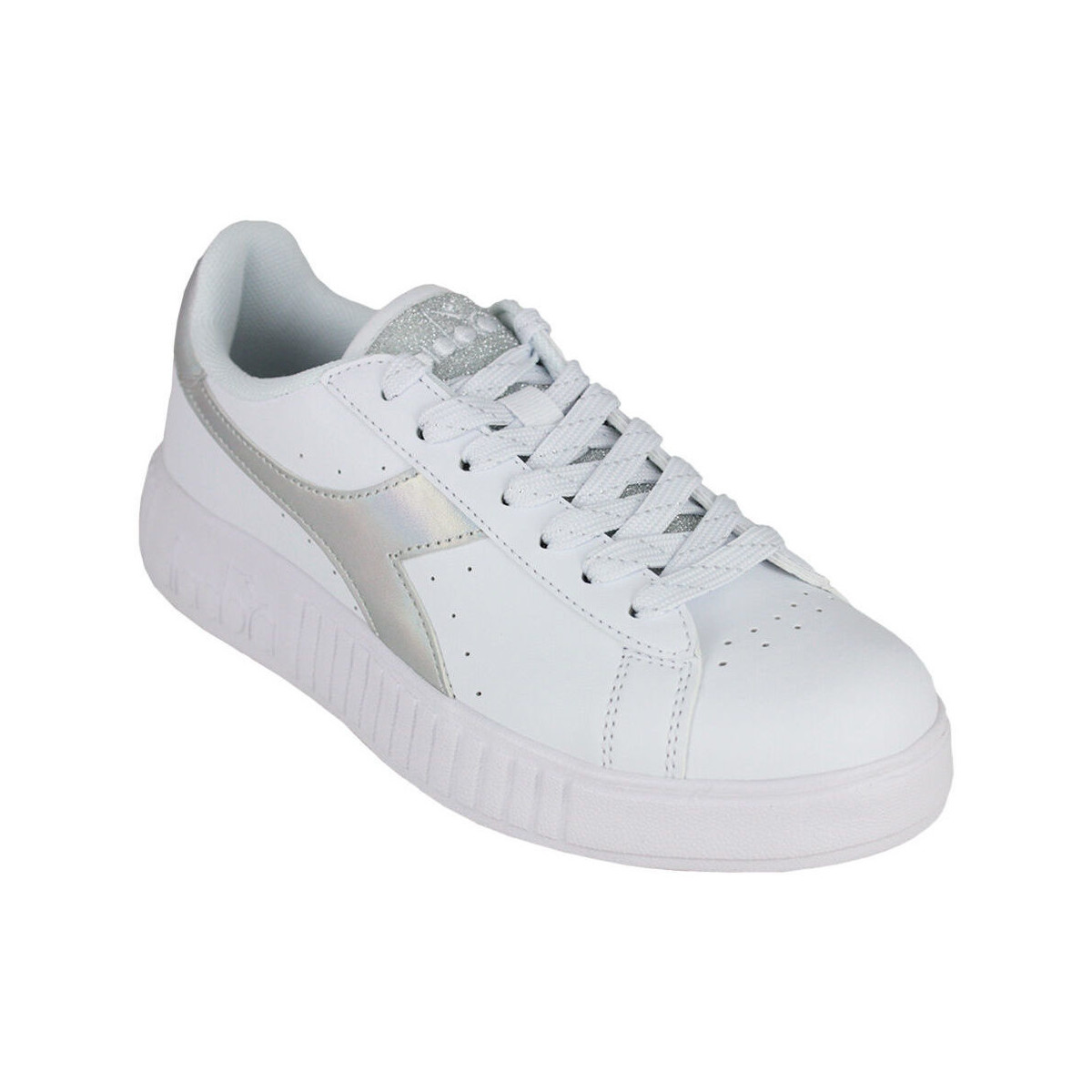 Skor Dam Sneakers Diadora 101.174366 01 C6103 White/Silver Silver