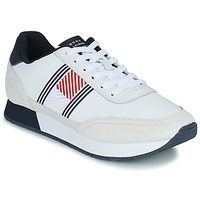 Skor Herr Sneakers Tommy Hilfiger Essential Runner Flag Leather Vit