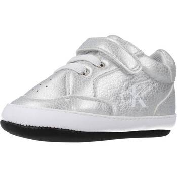 Skor Pojkar Sneakers Calvin Klein Jeans V0A480228 Silver