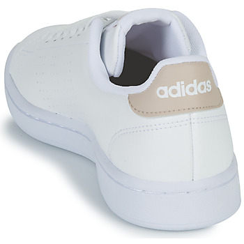 Adidas Sportswear ADVANTAGE Vit / Beige