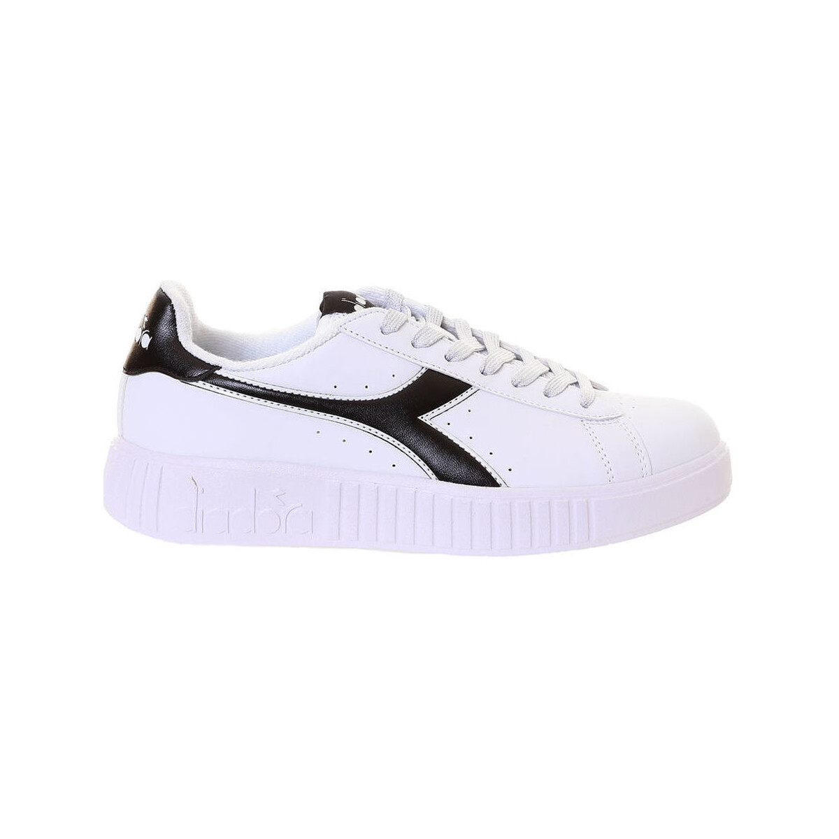 Skor Dam Sneakers Diadora GAME P STEP C0351 White/Black Svart