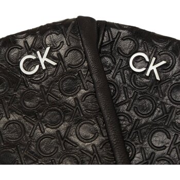 Calvin Klein Jeans K60K611165 Svart