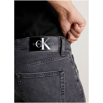 Calvin Klein Jeans J30J324196 Svart