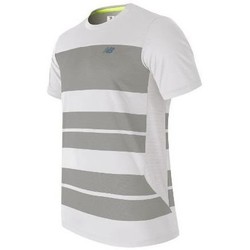 textil Herr T-shirts & Pikétröjor New Balance MT53406WSV Vit